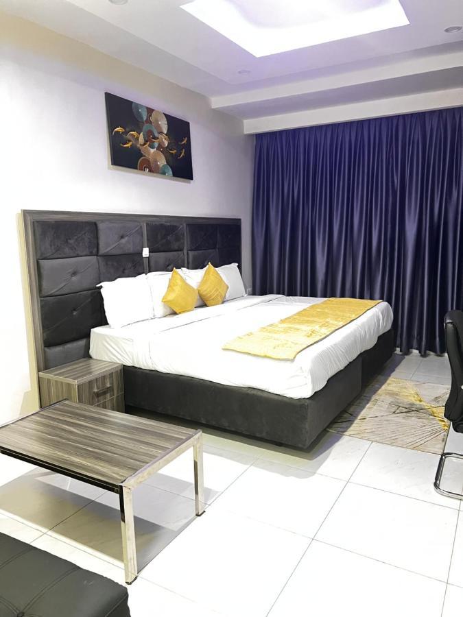 De Rigg Place Embassy Lagos Exteriör bild